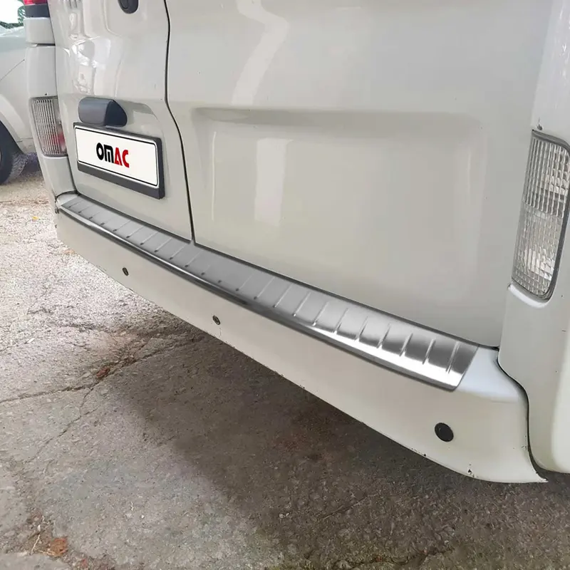 Protection de Pare-Chocs Arrière pour Nissan NV400 2012-2022 Inox finition polie