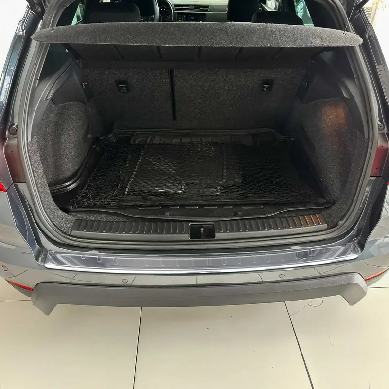 Protection de Pare-Chocs Arrière pour Seat Arona 2017-2026 Inox finition polie