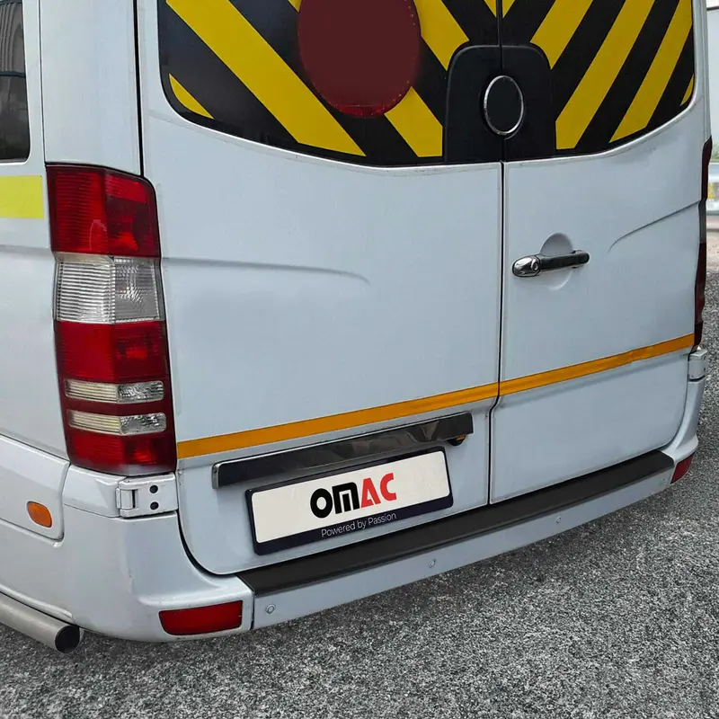 Protection de Pare-Chocs pour Mercedes Sprinter W906 / VW Crafter 2006-18 noir