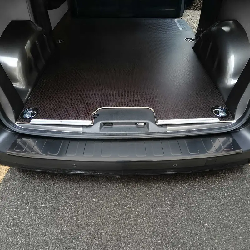 Protection de Pare-Chocs pour Opel Vivaro C 2019-2026 L1 L2 Inox dark chrome