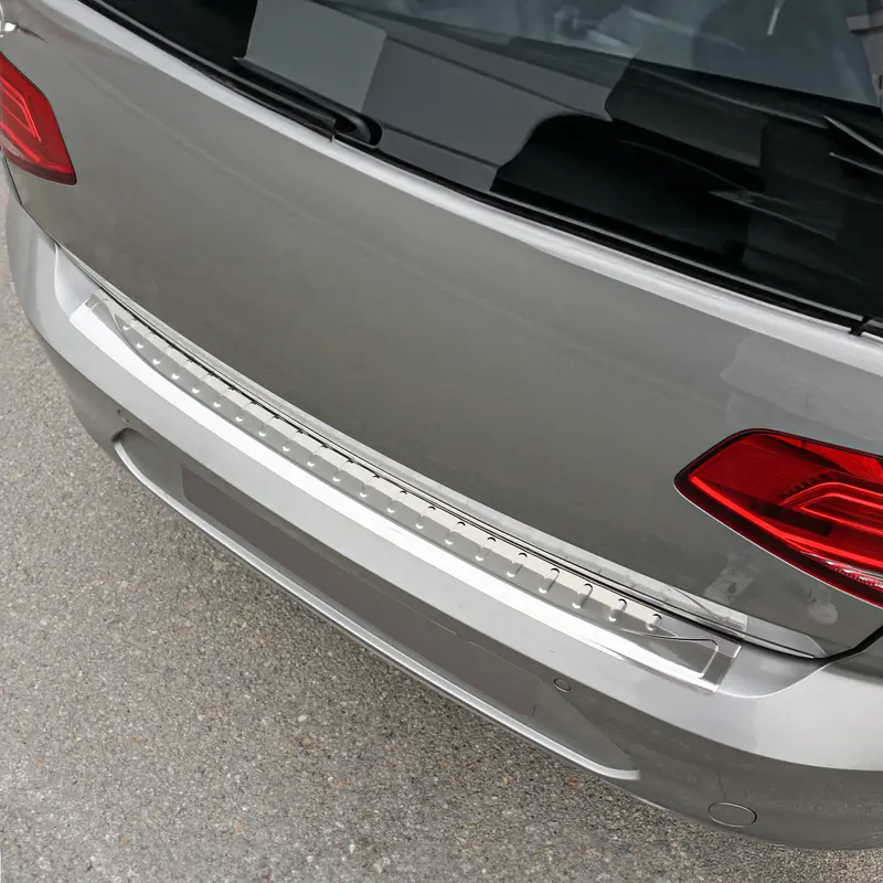 Protection de Pare-Chocs pour VW Passat B8 Break 2015-2019 Pre-FL Inox polie